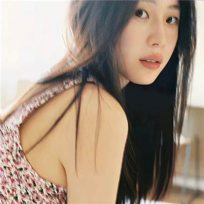 悄悄告诉你 海报